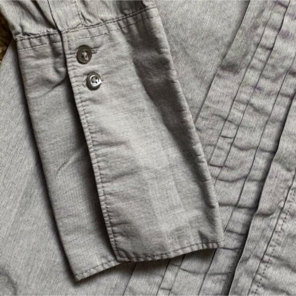 Gap Womens Button Front Pleated, Collared Shirt-Gray-4-GUC - Picture 5 of 6
